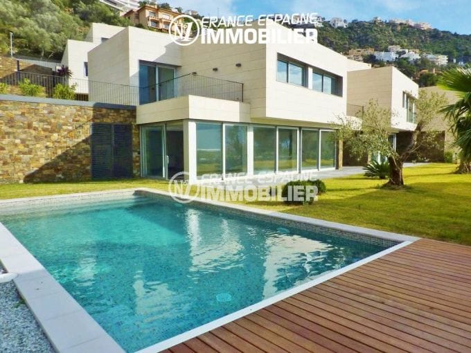 real estate rosas: villa ref.2390, modern house, sea view, beach at 400 m