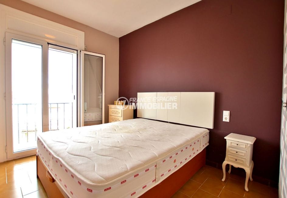 vente villa rosas: 2 chambres 75 m², belle chambre parentale lumineuse