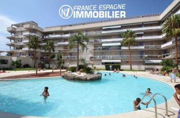 appartement a vendre rosas, 2 chambres, grande terrasse et piscine | ref.2647,
