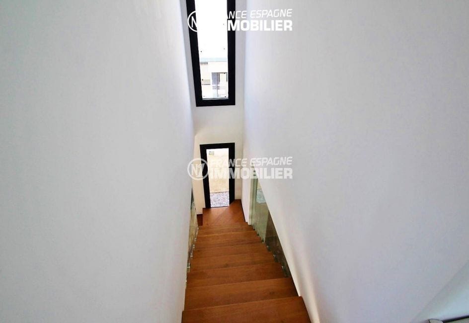 costa brava house: villa ref.3268, escalier qui dessert les chambres