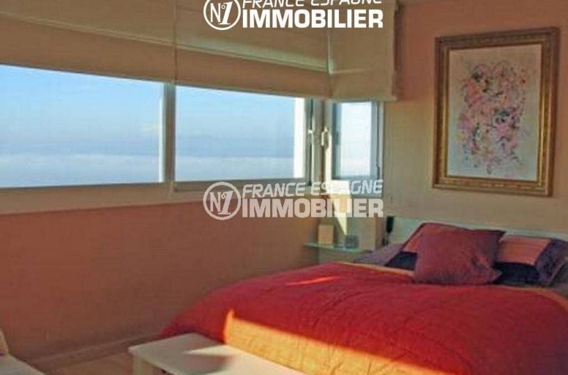 n1immobilier: villa ref.2058, première suite parentale avec lit double vue mer