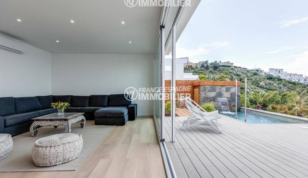 roses spain: villa ref.3433, view of the living room with open terrace access