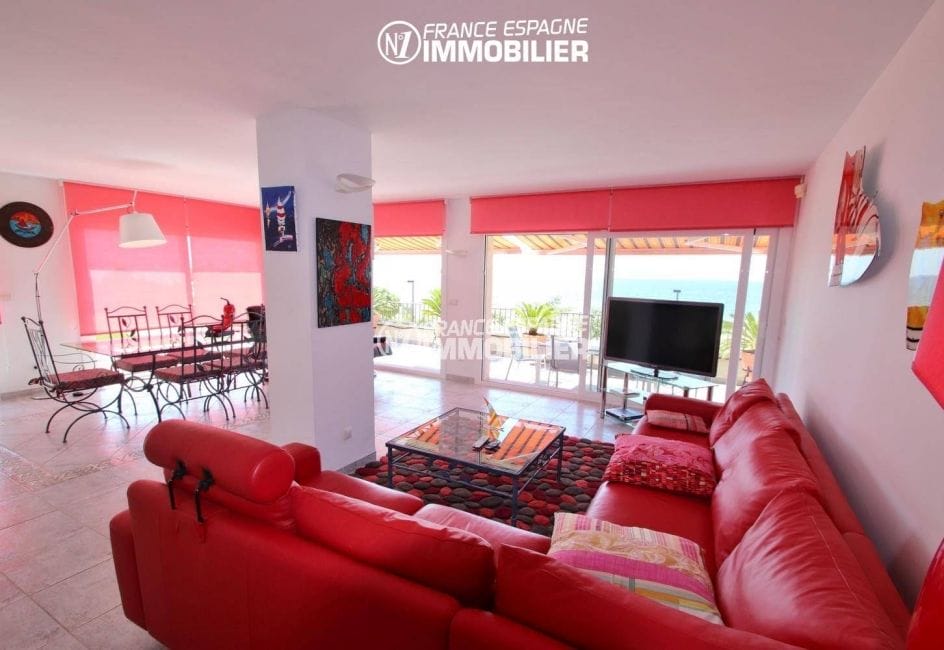 achat appartement rosas, 165 m², salon / salle à manger avec vue sur la mer