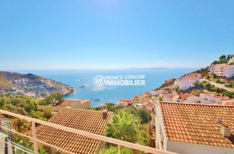 vente immobiliere rosas: villa 230 m², vue magnifique mer et montagnes depuis la terrasse