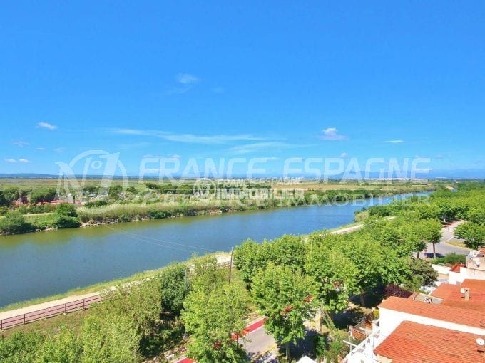 vente appartement empuriabrava, studio avec parking commun, proche plage