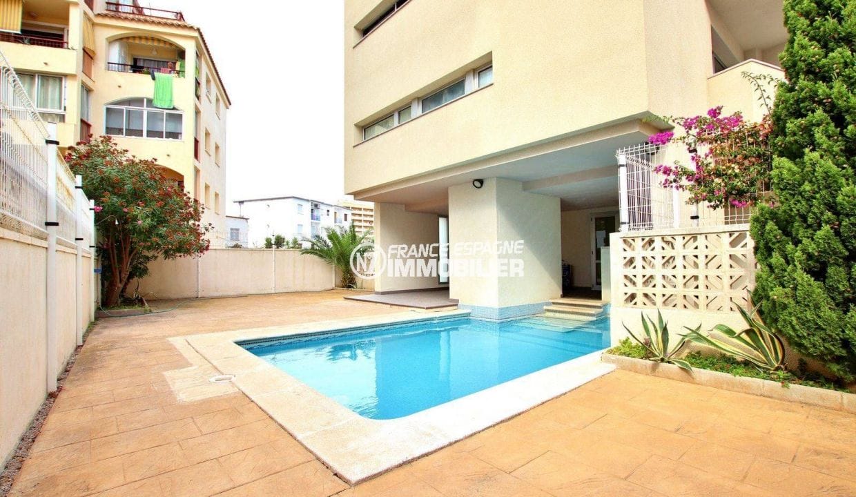 agencia inmobiliario rosas: piso ref.3749, en Santa Margarida, piscina de la residencia