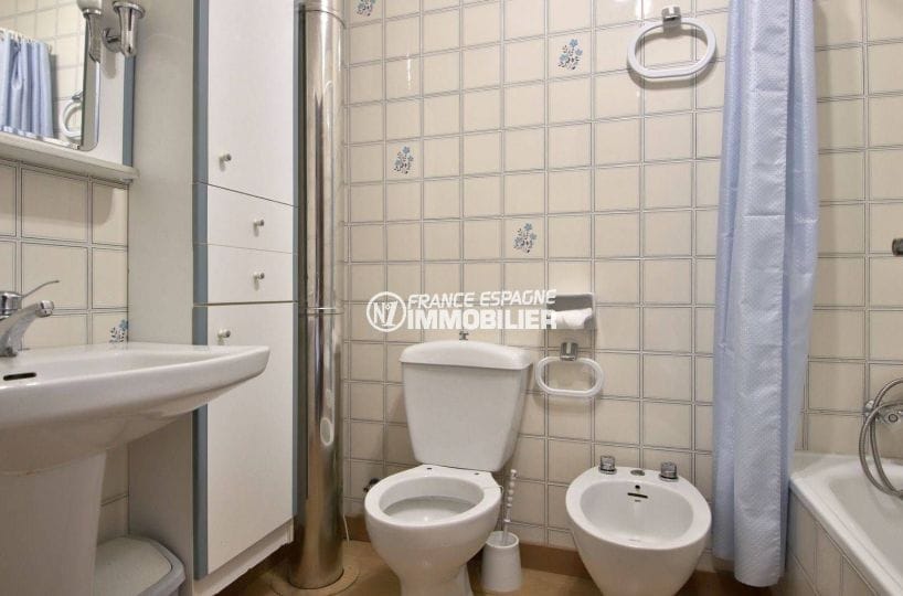 achat immobilier costa brava: villa ref.3815, salle de bains avec toilettes et bidet