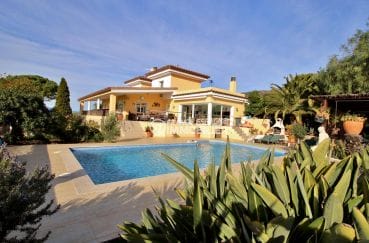 agence immobiliere costa brava: villa ref.3847, villa à palau, grand garage, piscine