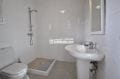 vente villa costa brava, ref.3847, salle d'eau: douche et toilettes au sous-sol