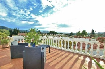 immo roses: villa de 297 m² vue mer et montagnes avec piscine et appartement indépendant