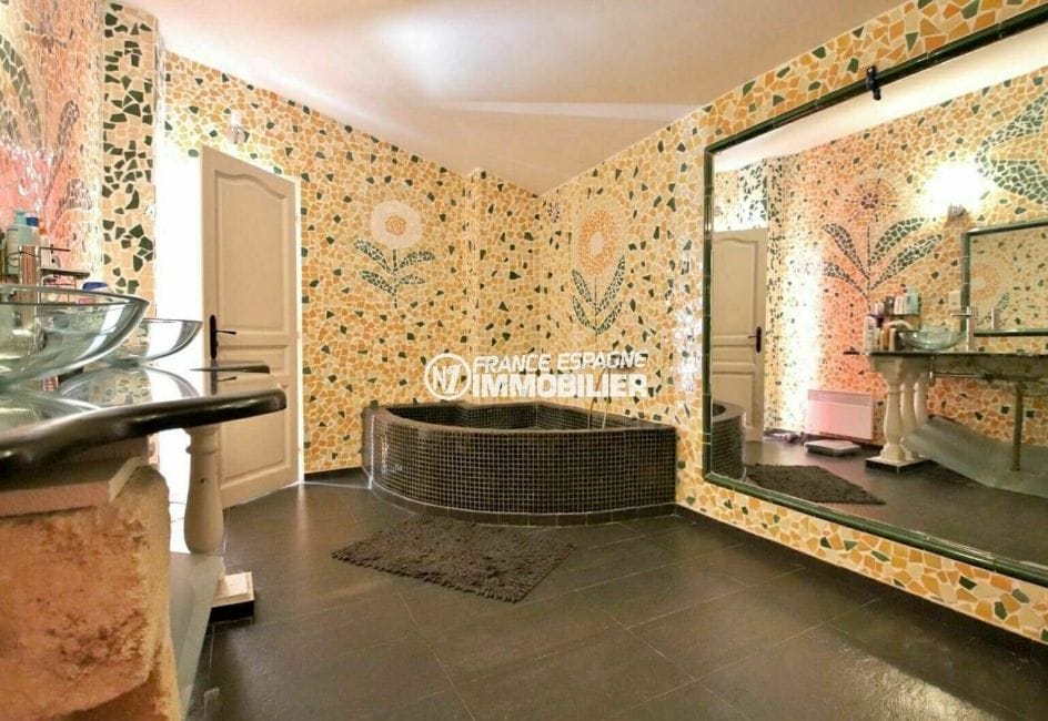 vente villa rosas, terrain 964 m², salle de bains avec baignoire, douche, vasque et wc