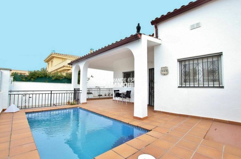 maison à vendre à empuriabrava, avec piscine et terrasse couverte | ref.3879