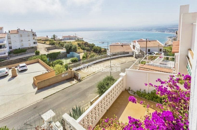 agence immobiliere costa brava: villa 72 m², vue sur la mer depuis la terrasse