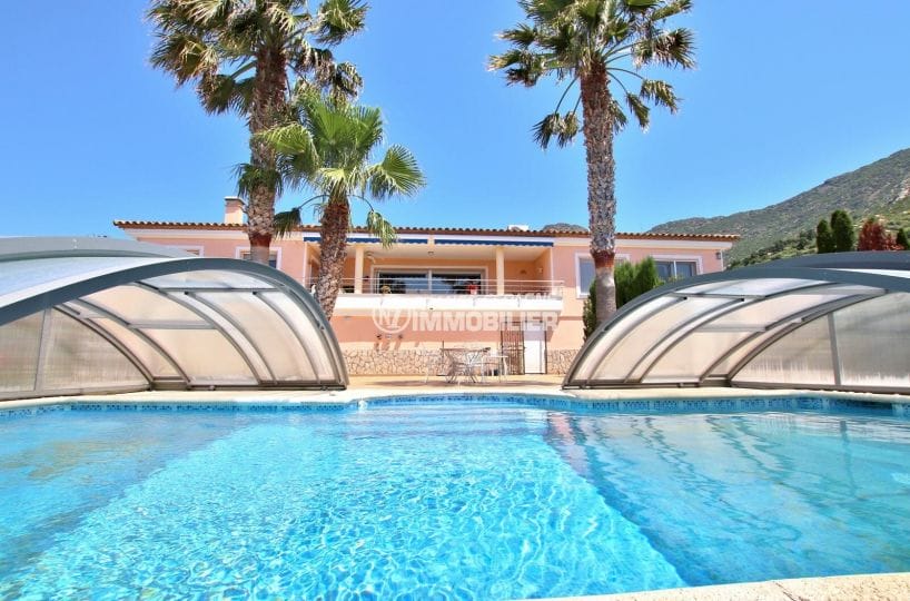 palau immobilier: villa de 300 m² avec piscine sur jardin 1364 m²