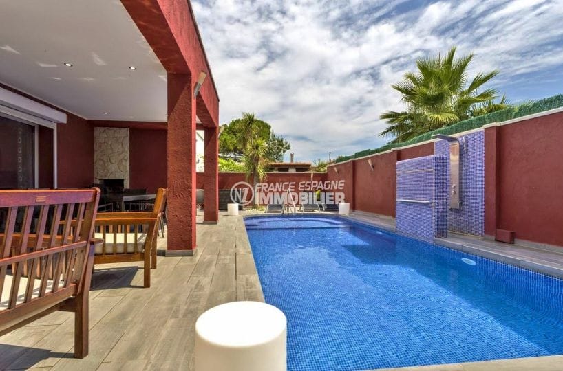 immo empuriabrava: villa 149 m², vue sur piscine de 8 m x 4 m avec terrasse coin détente