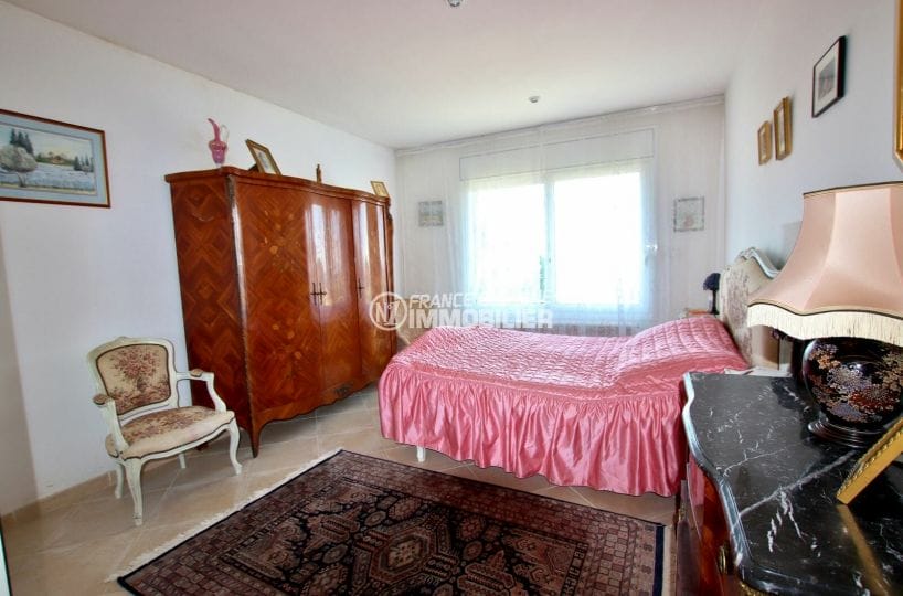 vente immobilière espagne costa brava: villa ref.3930, seconde chambre lumineuse avec lit double