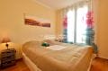 rosas immobilier: villa 82 m², deuxième chambre lumineuse lit double accès terrasse
