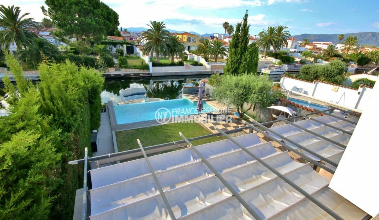 vente immobilière costa brava: villa 179 m², vue sur la piscine et l'amarre