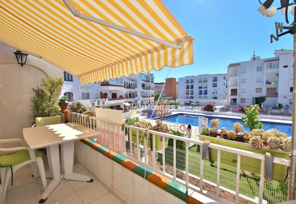 vente appartement empuriabrava, avec piscine et parking privé, proche plage