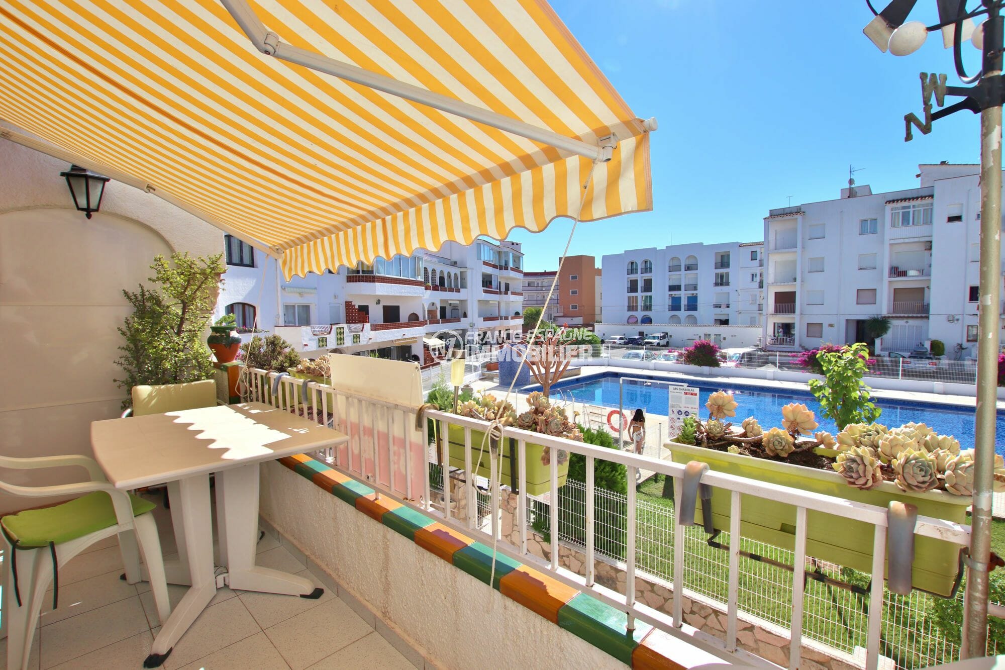 vente appartement empuriabrava, avec piscine et parking privé, proche plage