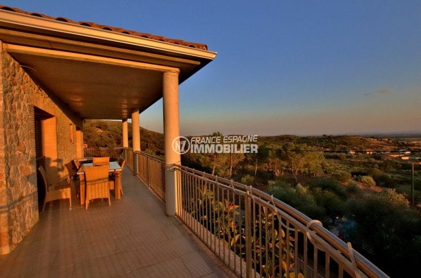 acheter sur la costa brava: villa 500 m², magnifique vue dégagée depuis la terrasse à l'étage