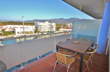 vente appartement rosas, atico belle vue marina terrasse solarium, parking et piscine