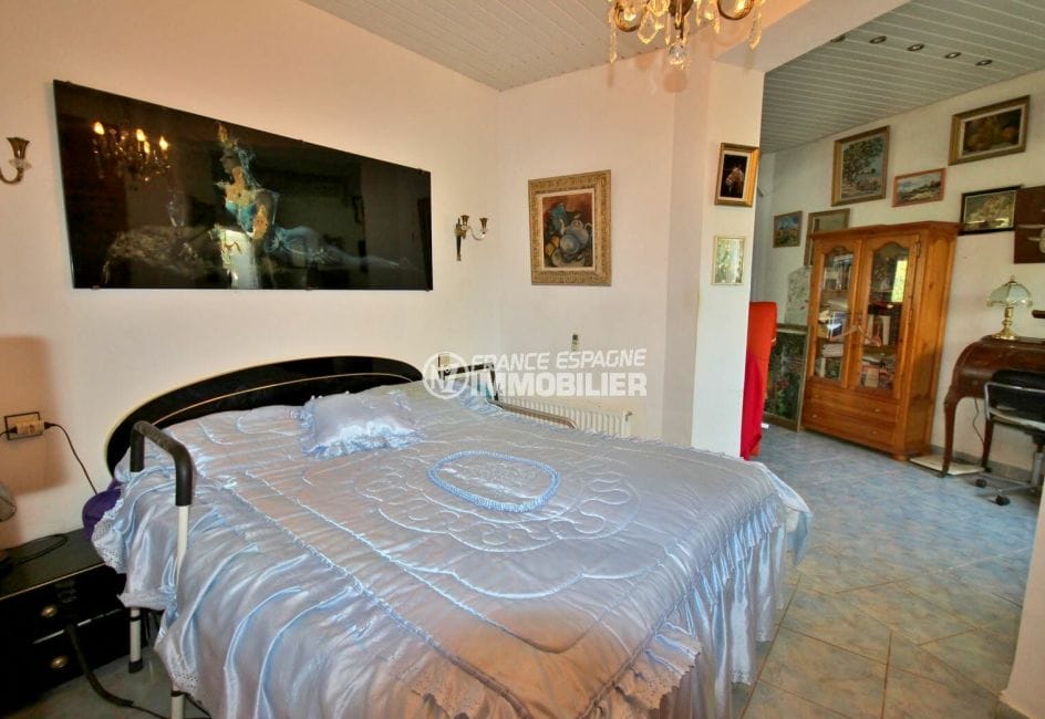 agence empuriabrava: villa 172 m², première chambre avce lit double