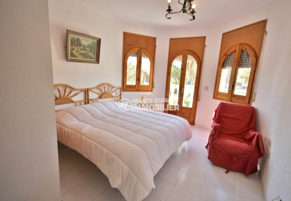 la costa brava: villa 172 m², première chambre dans appartement indépendant