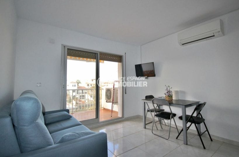 vente appartement empuriabrava: 2 pièces 37 m², salon/séjour avec terrasse vue sur canal