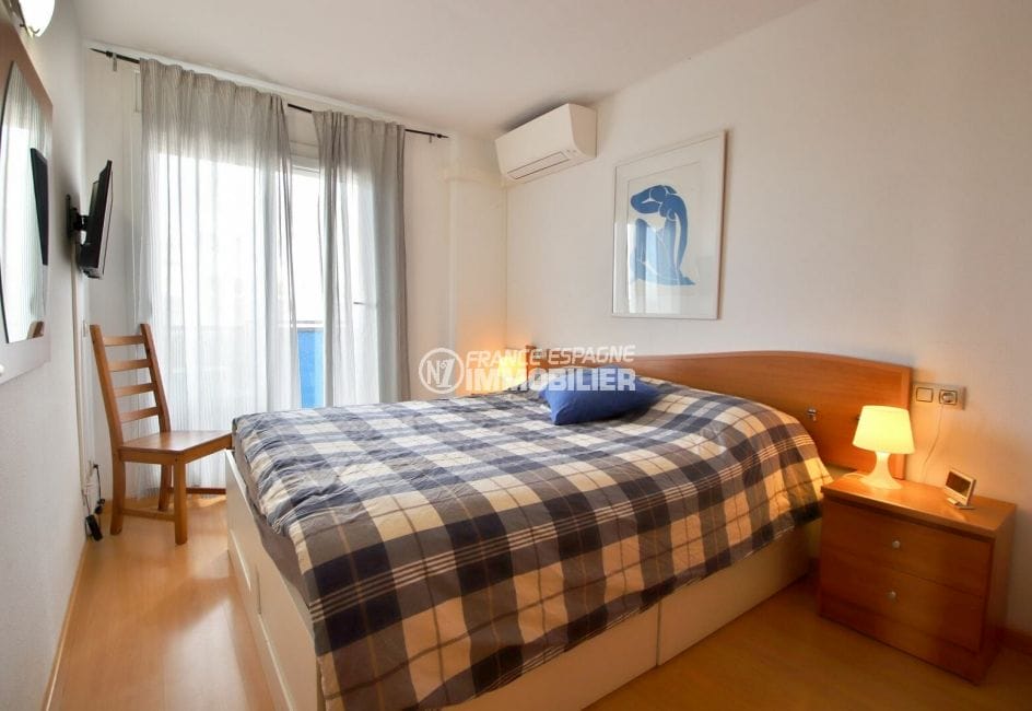 agence immobiliere costa brava: appartement 98 m², 1° chambre, climatisation, lit double