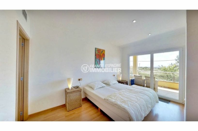 achat appartement costa brava, 5 pièces 136 m², chambre à coucher avec terrasse, lit double