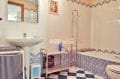 appartement a vendre empuriabrava particulier, 3 pièces 93 m², salle de bain avec baignoire et wc
