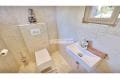immo costa brava: villa de 480 m², wc indépendant avec lave-mains