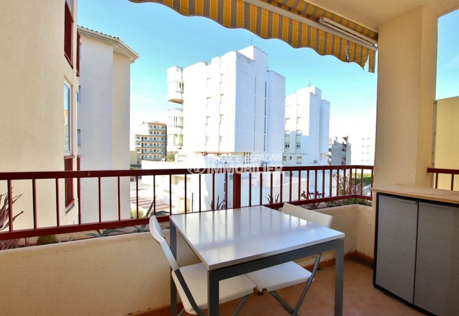 immobilier santa margarita: studio 27 m², terrasse couverte avec auvent pour le soleil