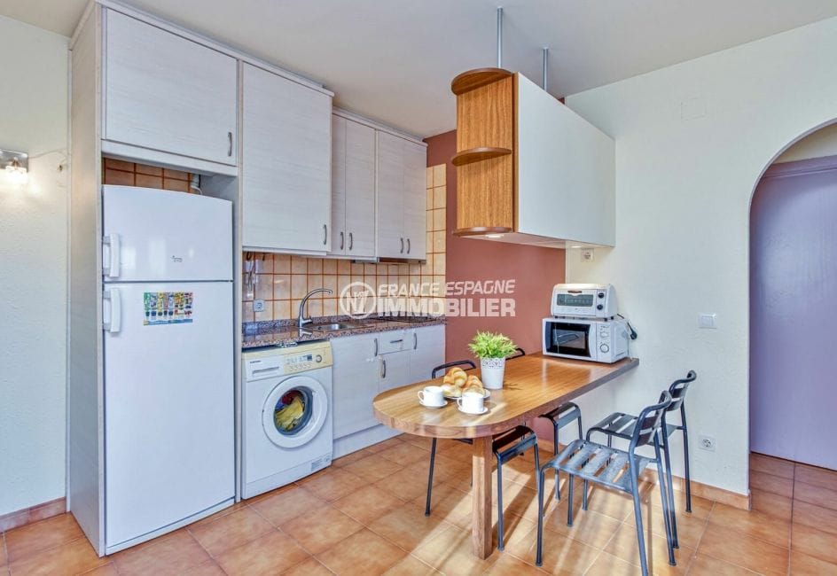 acheter appartement empuriabrava, 3 pièces 57 m², cuisine aménagée, nombreux rangements