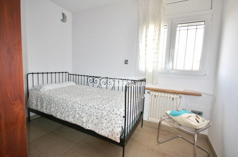 la costa brava: villa 5 pièces 265 m², 4° chambre à coucher, lit simple