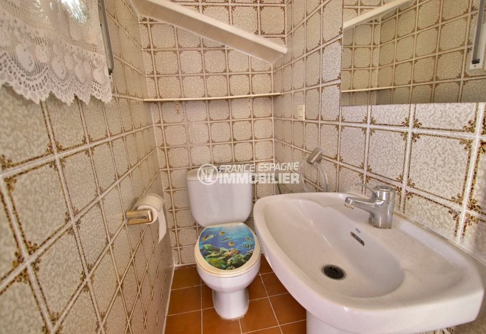 vente immobilier espagne costa brava: villa 105 m², wc indépendant avec lavabo