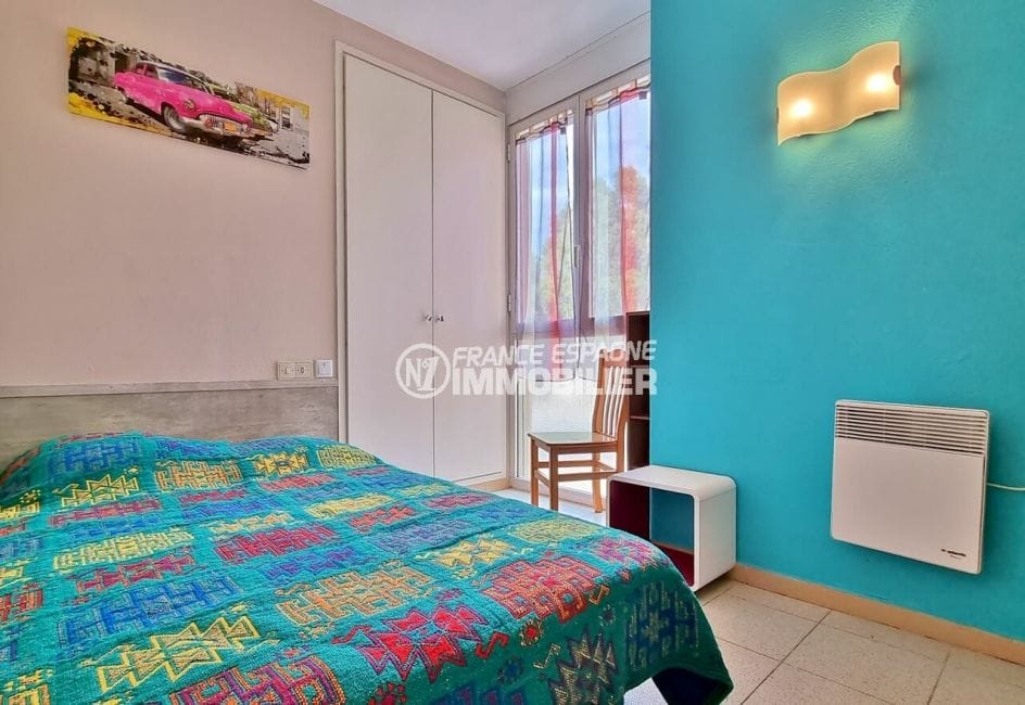 appartement à vendre à rosas espagne, 3 pièces 60 m², 2° chambre "bleu", armoire encastrée