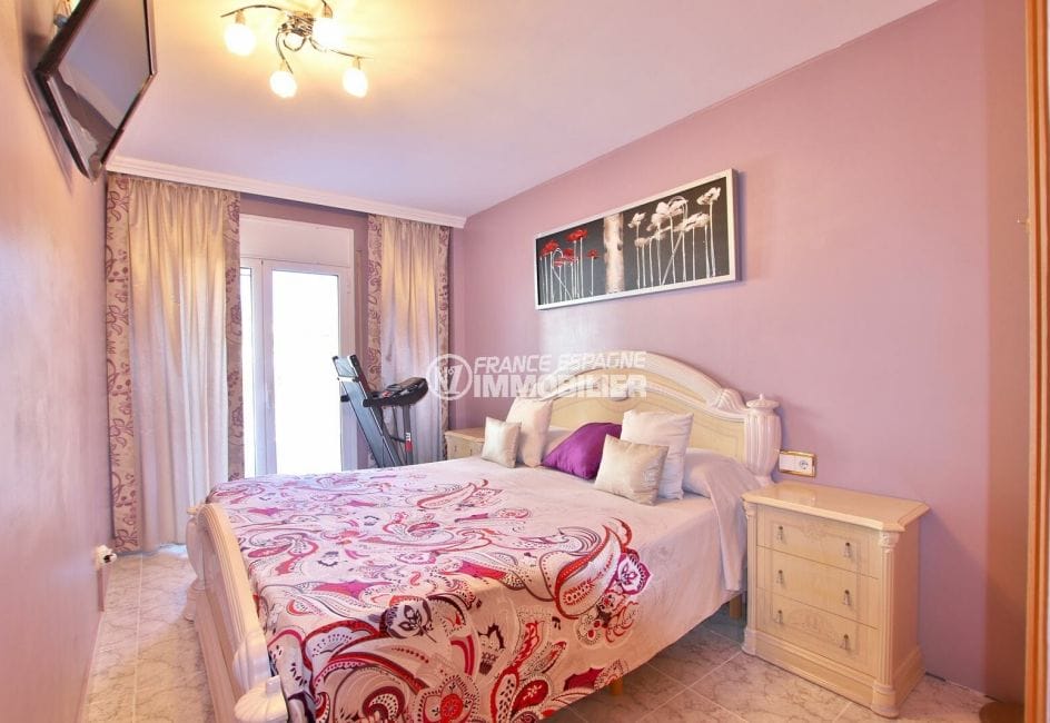 appartement à vendre roses espagne, 4 pièces 96 m², 1° chambre à coucher, terrasse