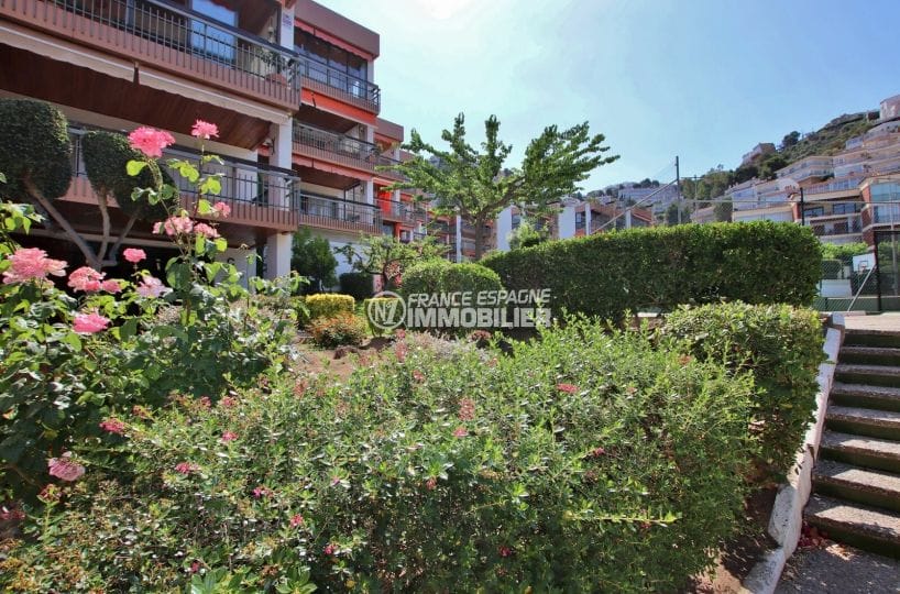 immo center rosas: appartement 5 pièces 95 m², belle résidence avec jardin en commun