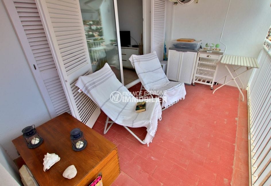 immobilier costa brava vue mer: 3 pièces 44 m² terrasse, chaises longues
