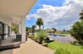 achat maison espagne costa brava, villa 215 m², terrasse couverte, vue sur la piscine et le jardin