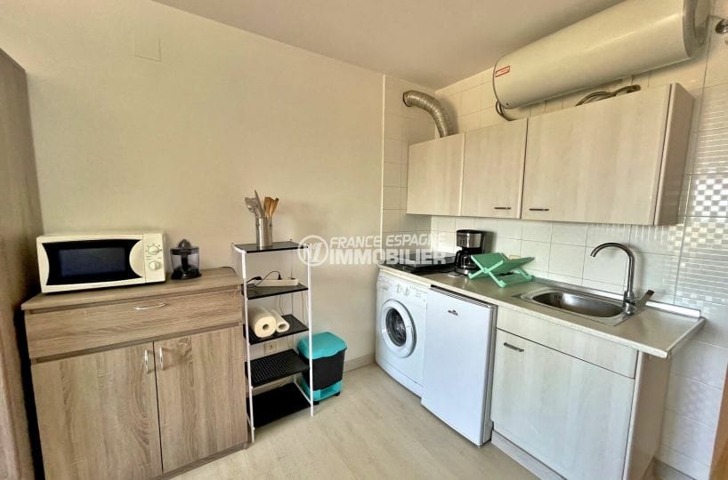 vente appartement empuriabrava: studio 24 m² avec terrasse et coin cuisine aménagé