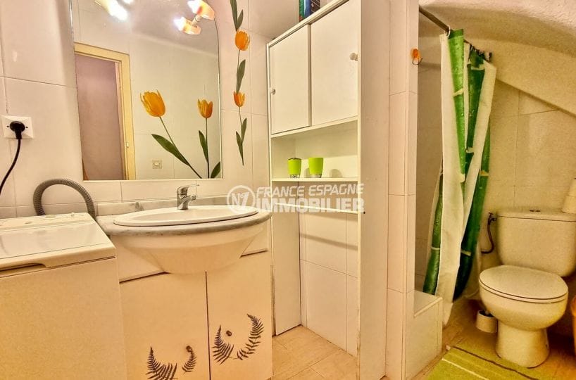 vente empuriabrava: villa 93 m² 2 chambres, salle d'eau avec toilettes et branchements lave linge