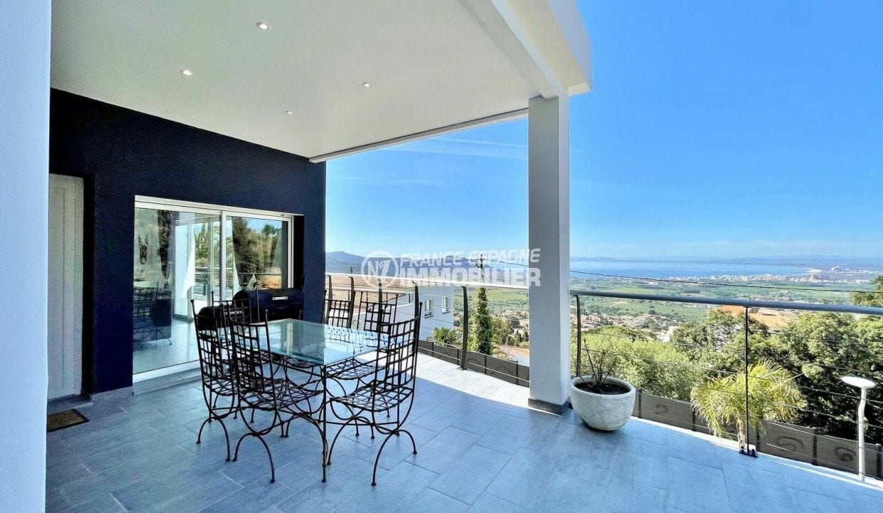 vente immobiliere costa brava: villa 250 m² 5 chambres, terrasse aménagée, vue mer