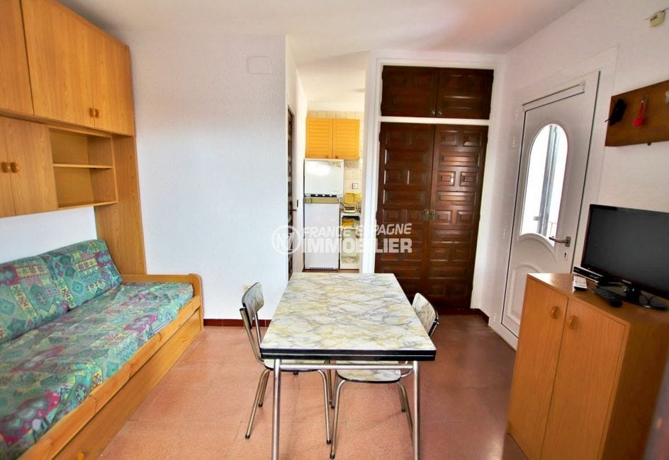 appartement a vendre a rosas, studio 36 m², salon/séjour avec coin cuisine, terrasse