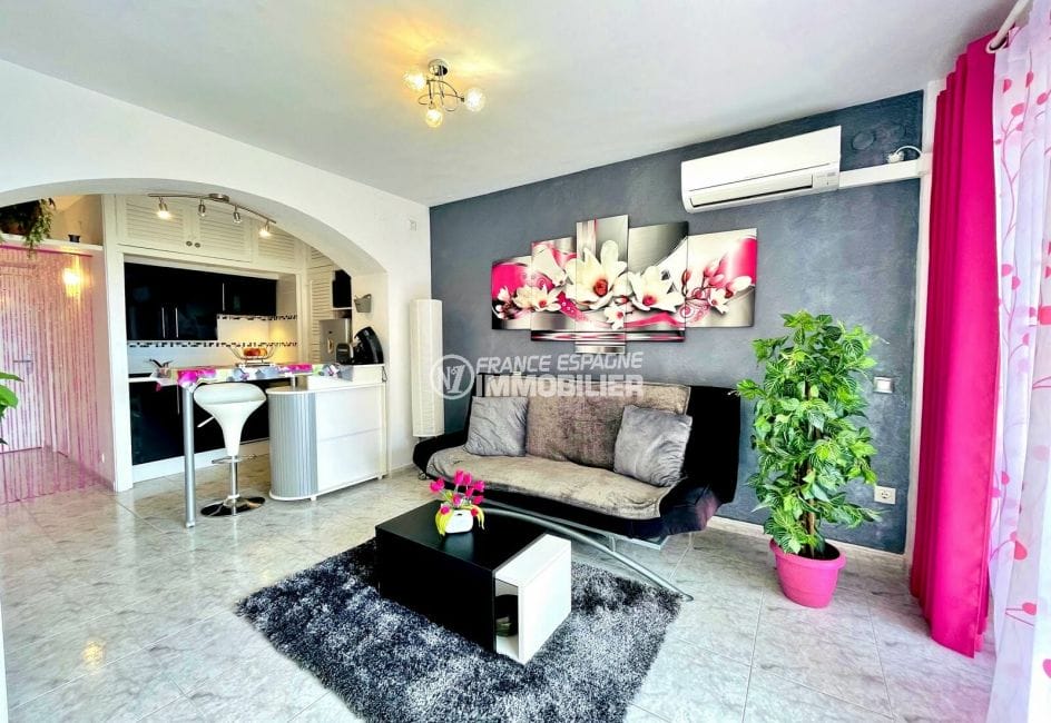 appartement à vendre rosas, 2 pièces 59 m², salon/salle à manger avec climatisation