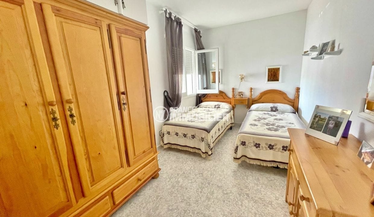 appartement à vendre empuriabrava, 3 pièces 68 m², chambre à coucher avec 2 lits simples