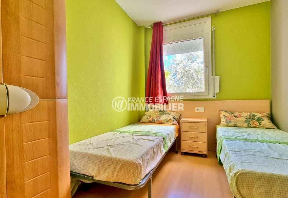 vente appartement costa brava, 2 chambres 73 m², 2° chambre avec 2 lits simples