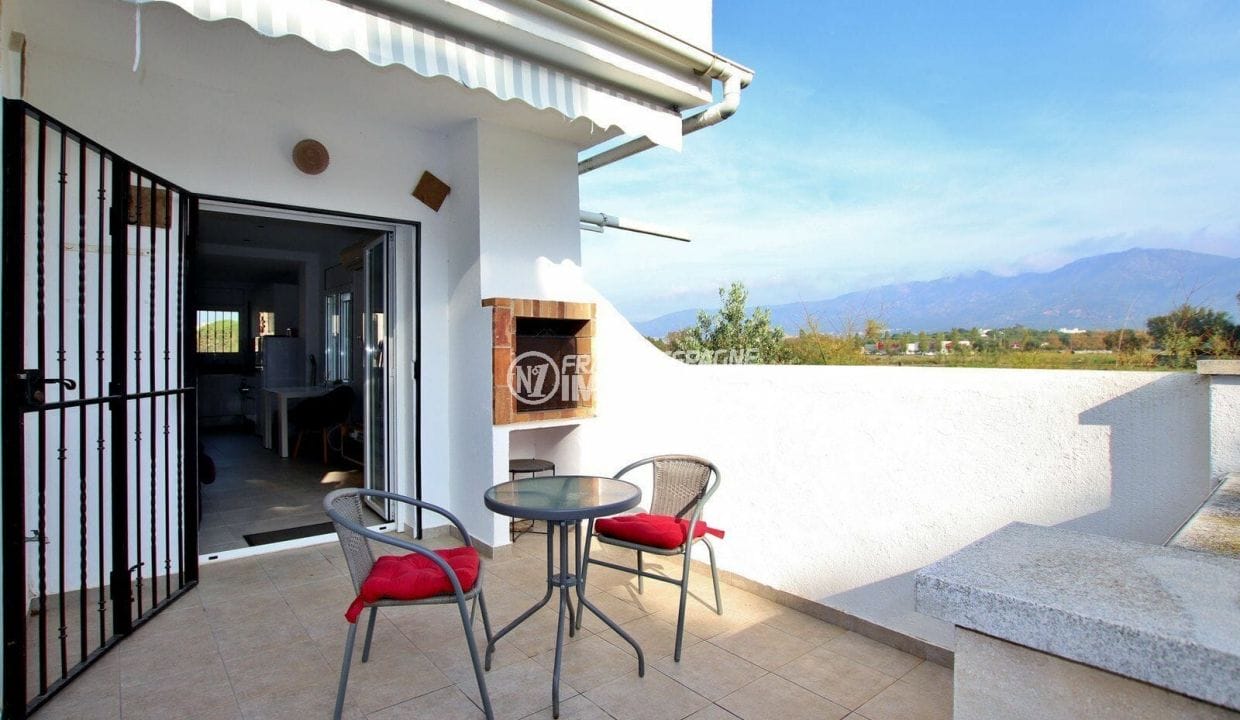 maison a vendre espagne, 2 chambres 79 m², terrasse avec barbecue, vue dégagée